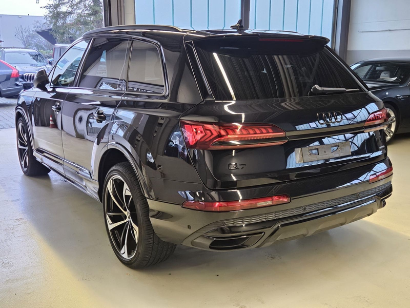 Audi Q7 50 TDI quattro S line 7-Sitzer+MEGA-Ausstatt. — photo 4