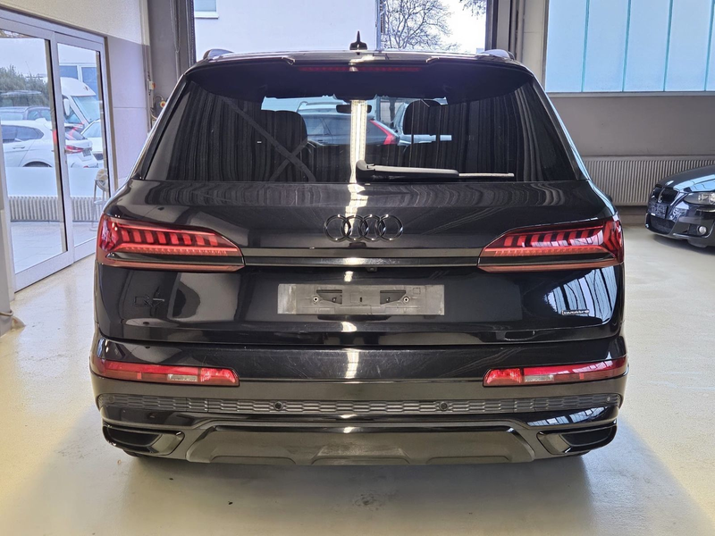 Audi Q7 50 TDI quattro S line 7-Sitzer+MEGA-Ausstatt. — photo 5