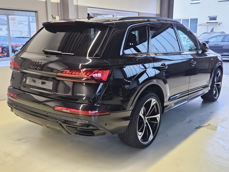 Audi Q7 50 TDI quattro S line 7-Sitzer+MEGA-Ausstatt. — photo 6
