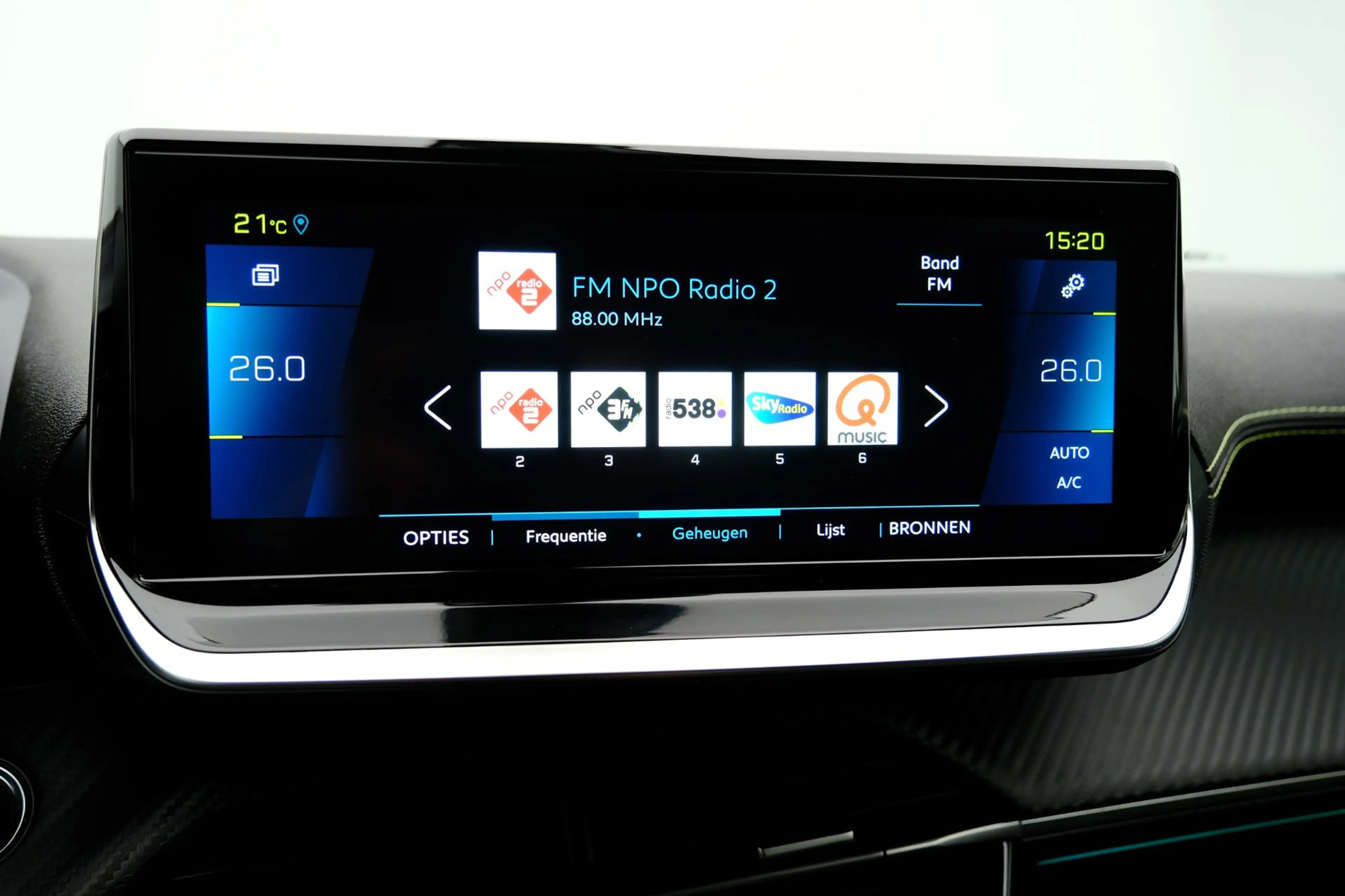 Peugeot e-2008 EV GT 50 kWh Aut. Half-Leder|1e Eig!|Navi|Clima|Ca — photo 12