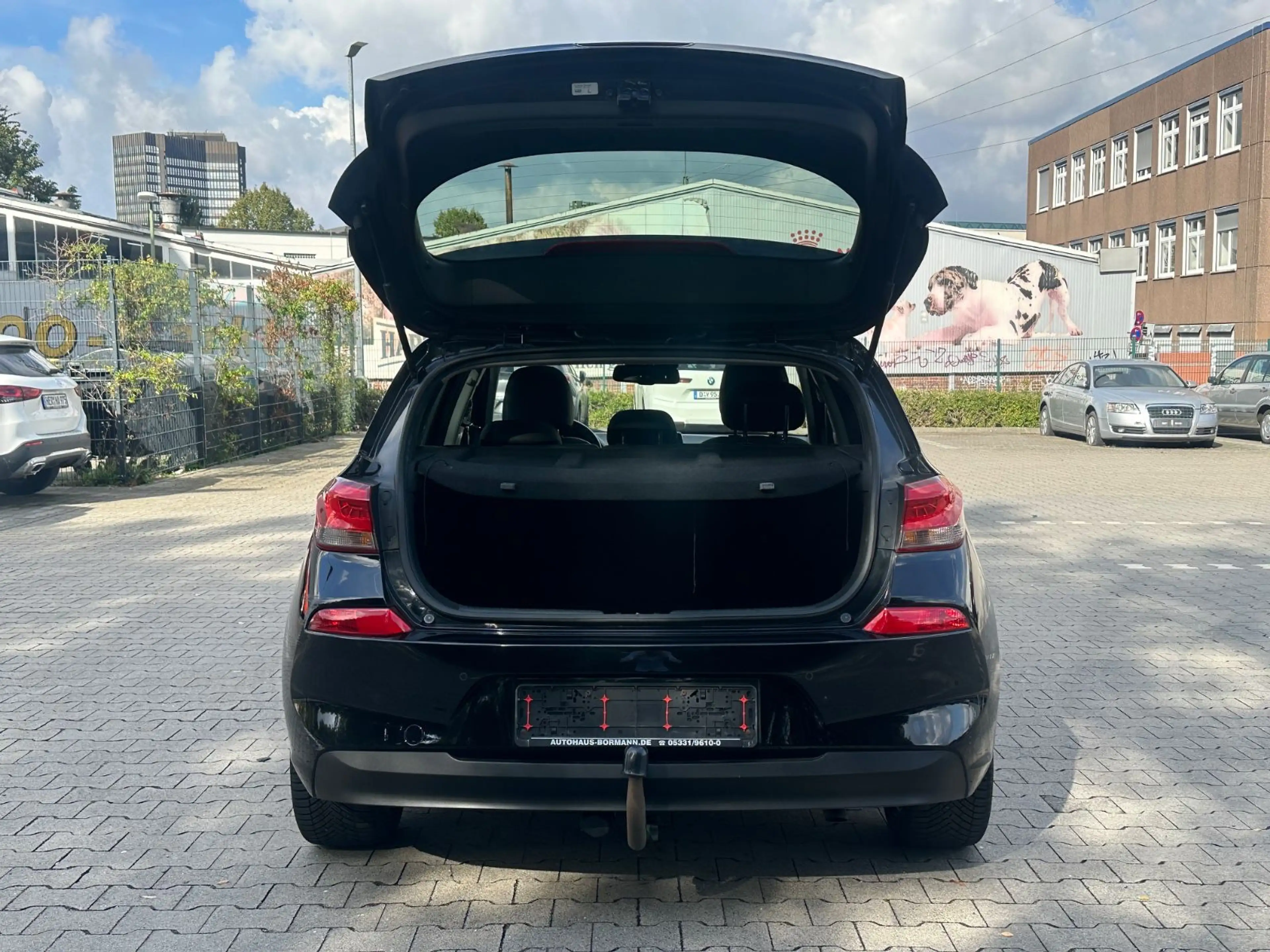 Hyundai i30 Premium *KLIMA*NAVI*Panorama*AHK*RückF.Cam* — photo 5