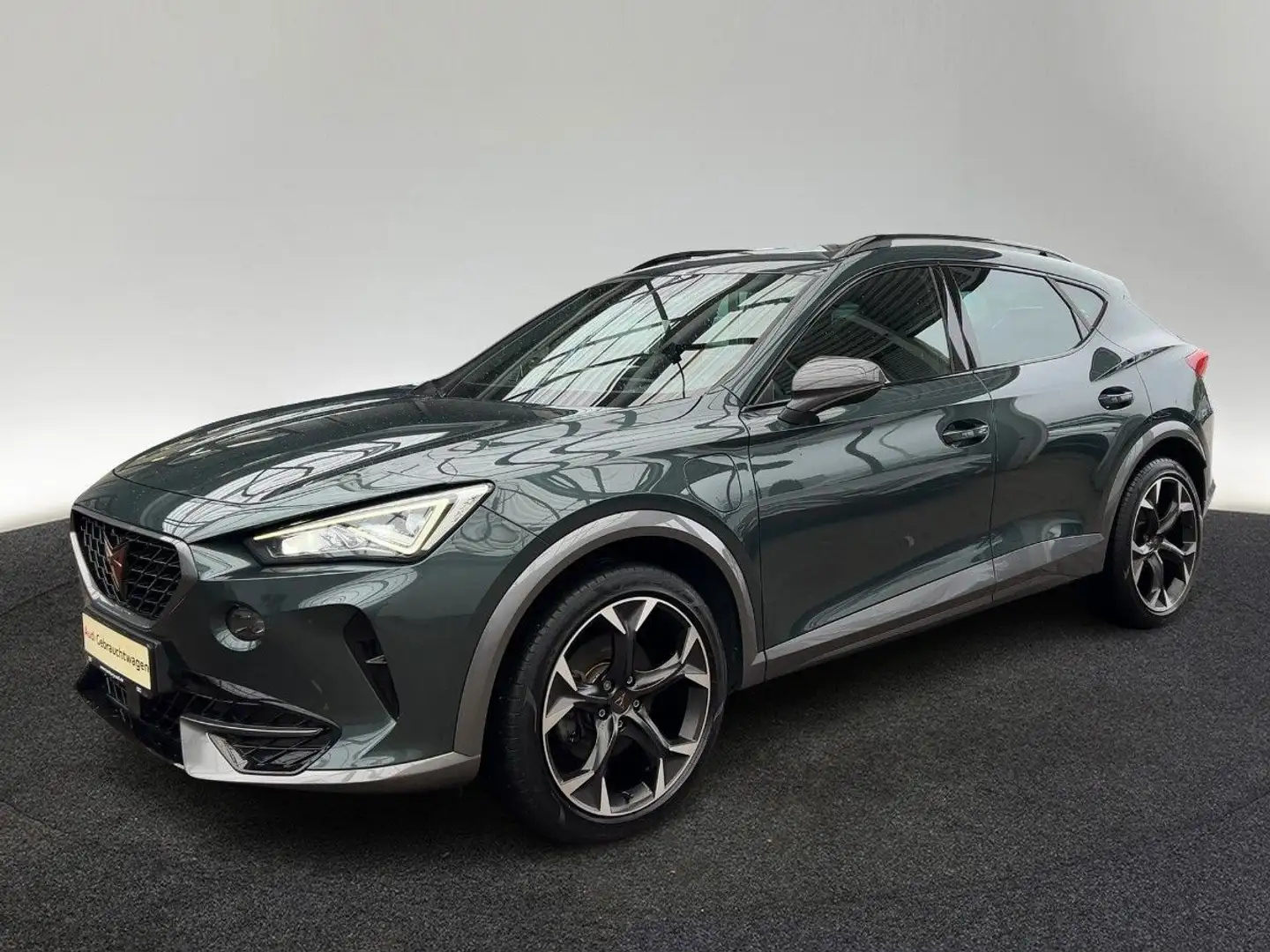 CUPRA Formentor 1.4 e-Hybrid 150kW DSG Grün - 2
