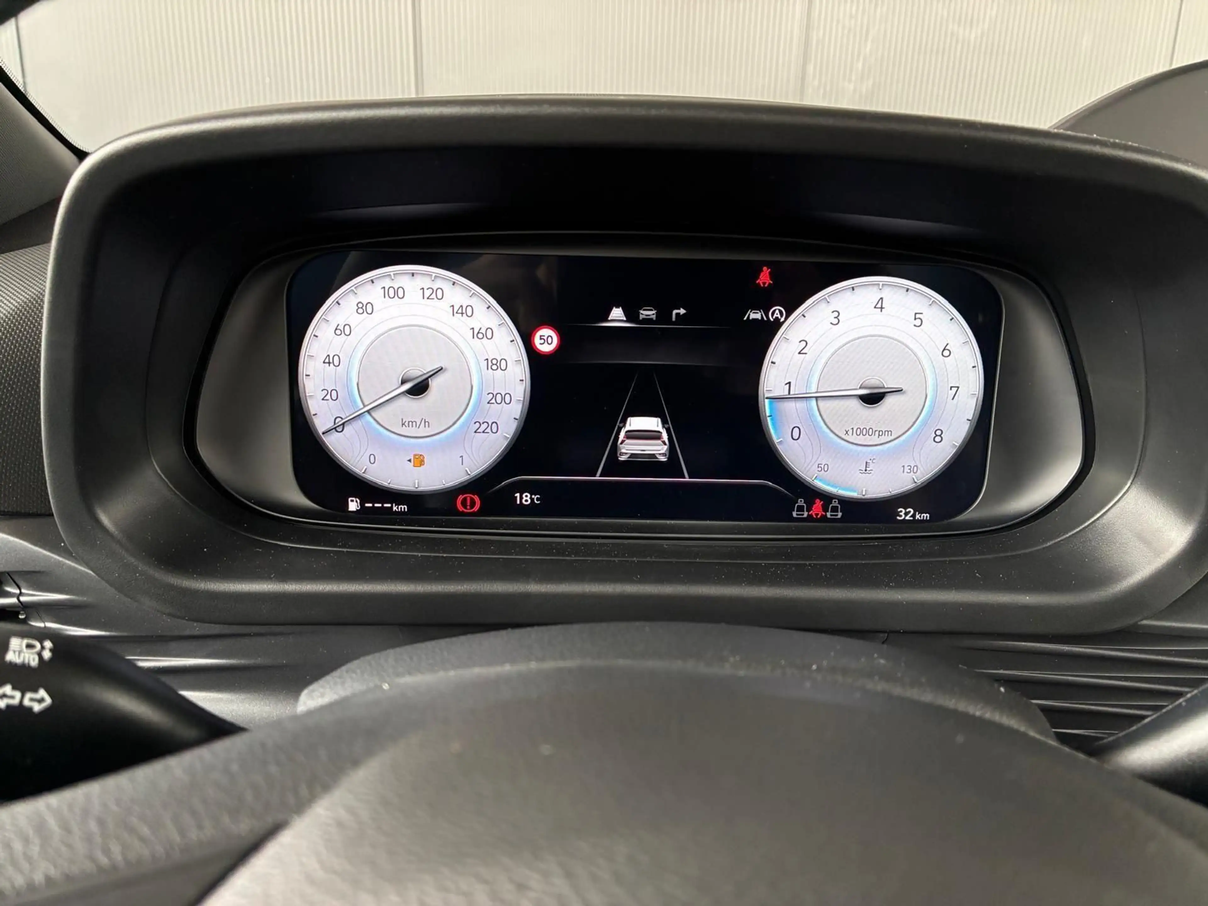 Hyundai BAYON Blackline 1.0 T-GDI 6MT / LED Sitz + Le... — photo 11