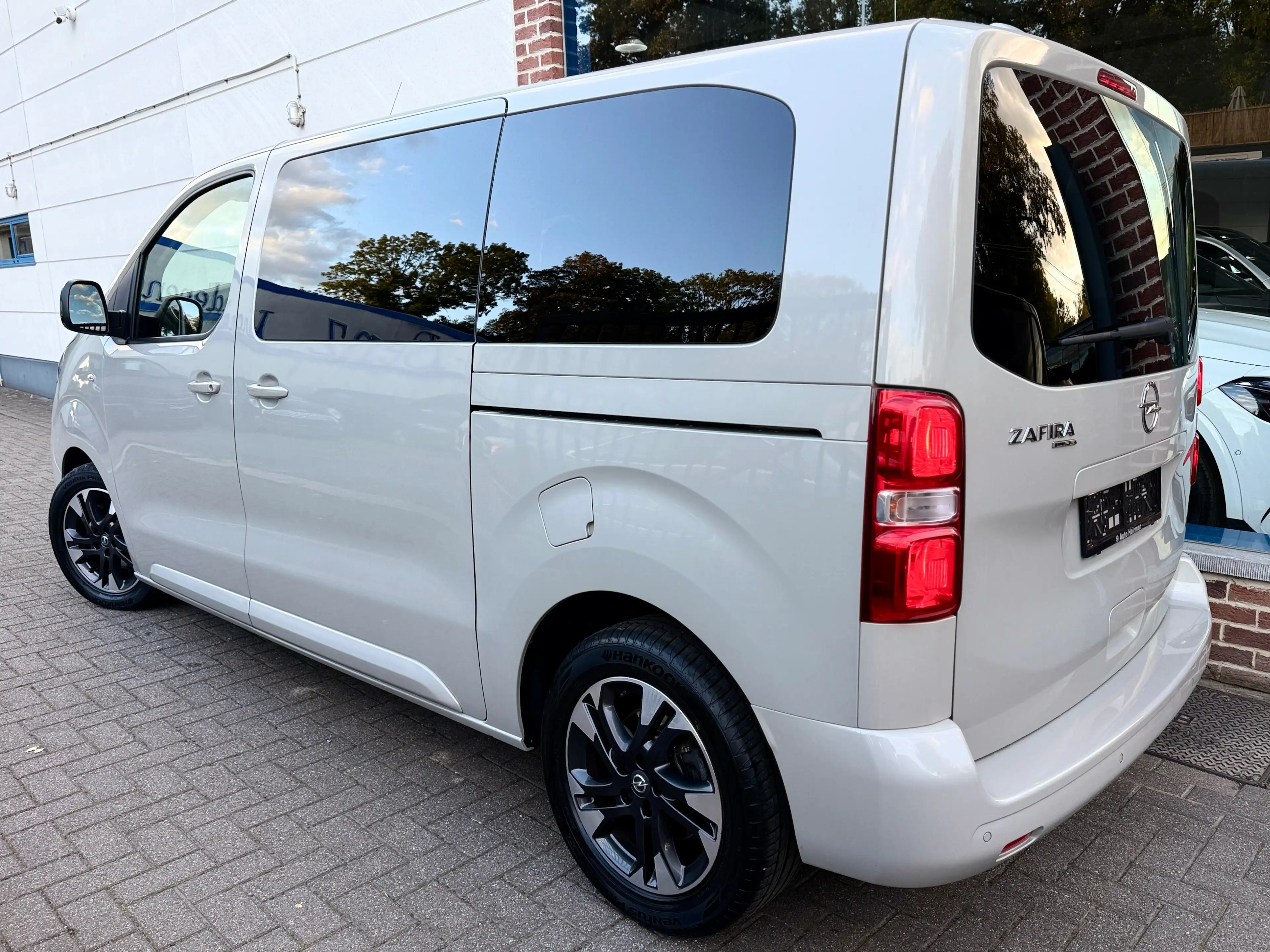 Opel Zafira Life Zafira Life 2.0 Turbo D BlueIn. Busin. Eleg. (EU6.3) — photo 2