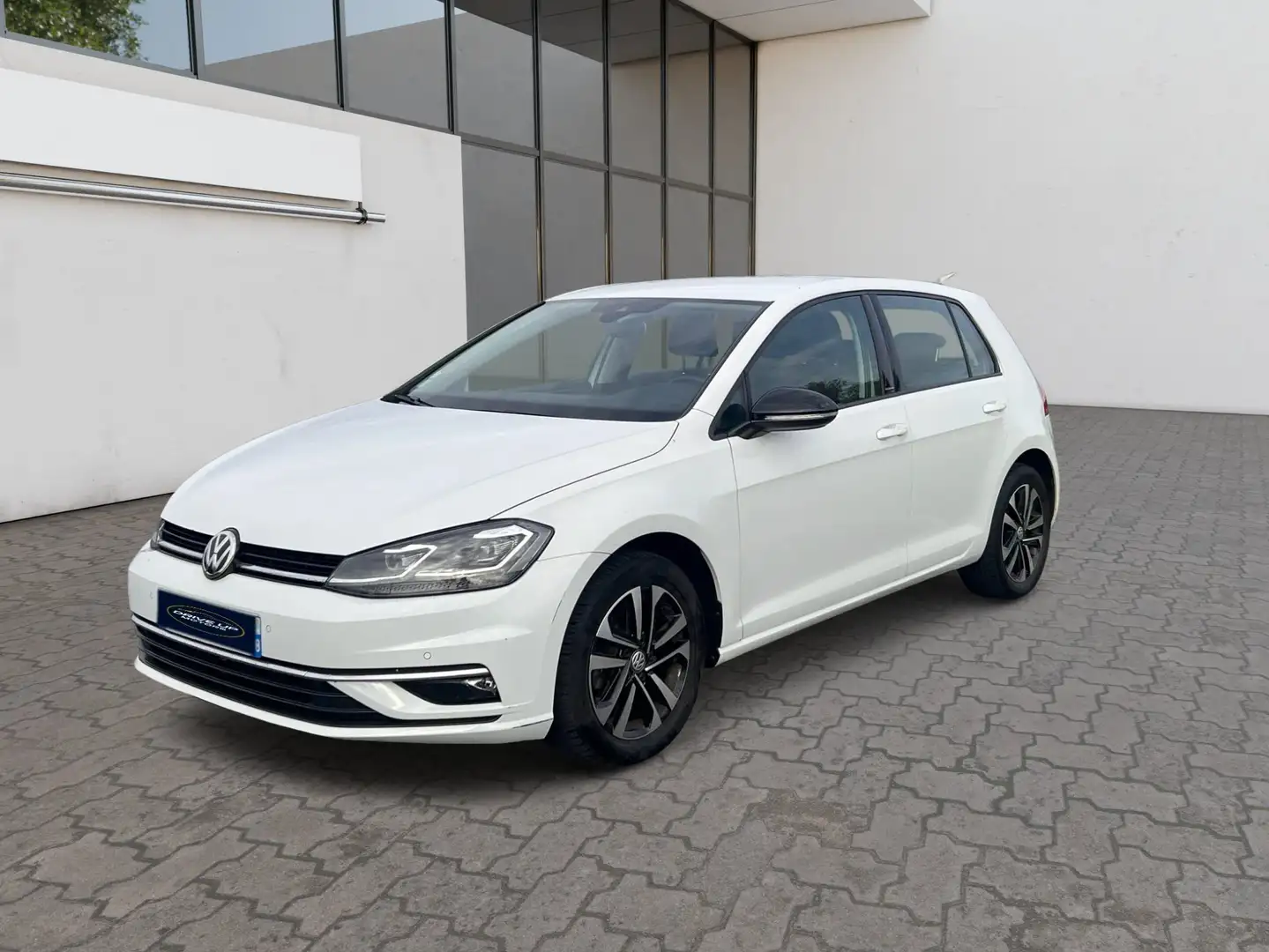 Volkswagen Golf Golf 1.0 TSI 115 BVM6 IQ.DRIVE Blanc - 1
