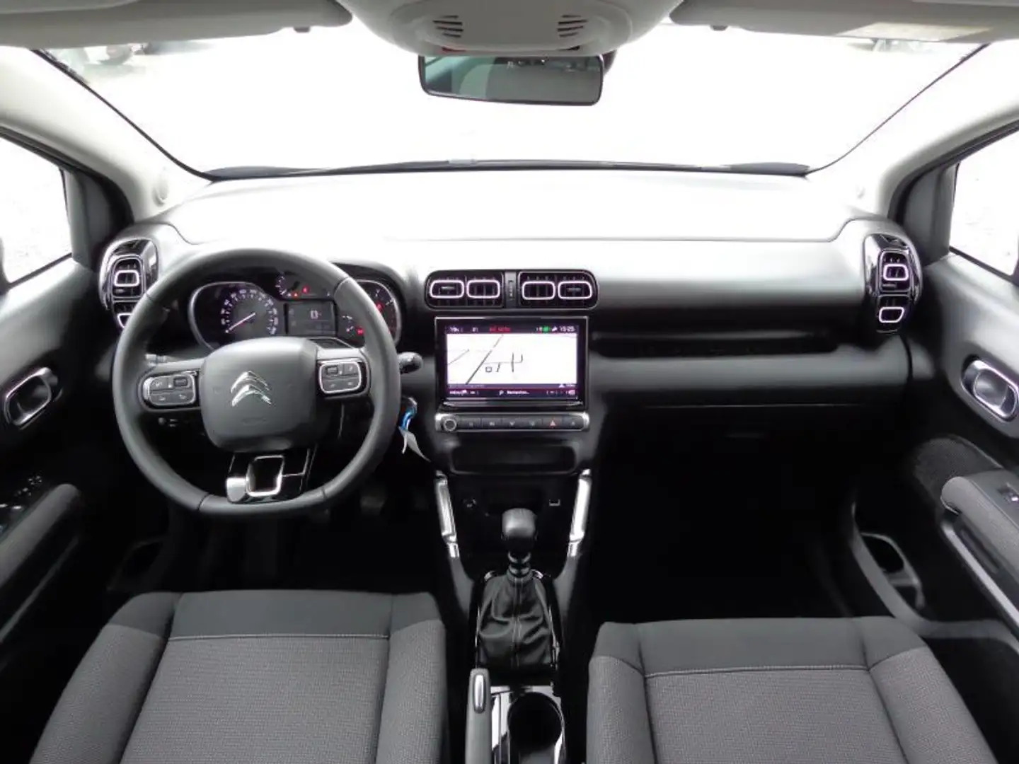 Citroen C3 Aircross 1.5HDi Plus - GPS - Phares LED Grijs - 2