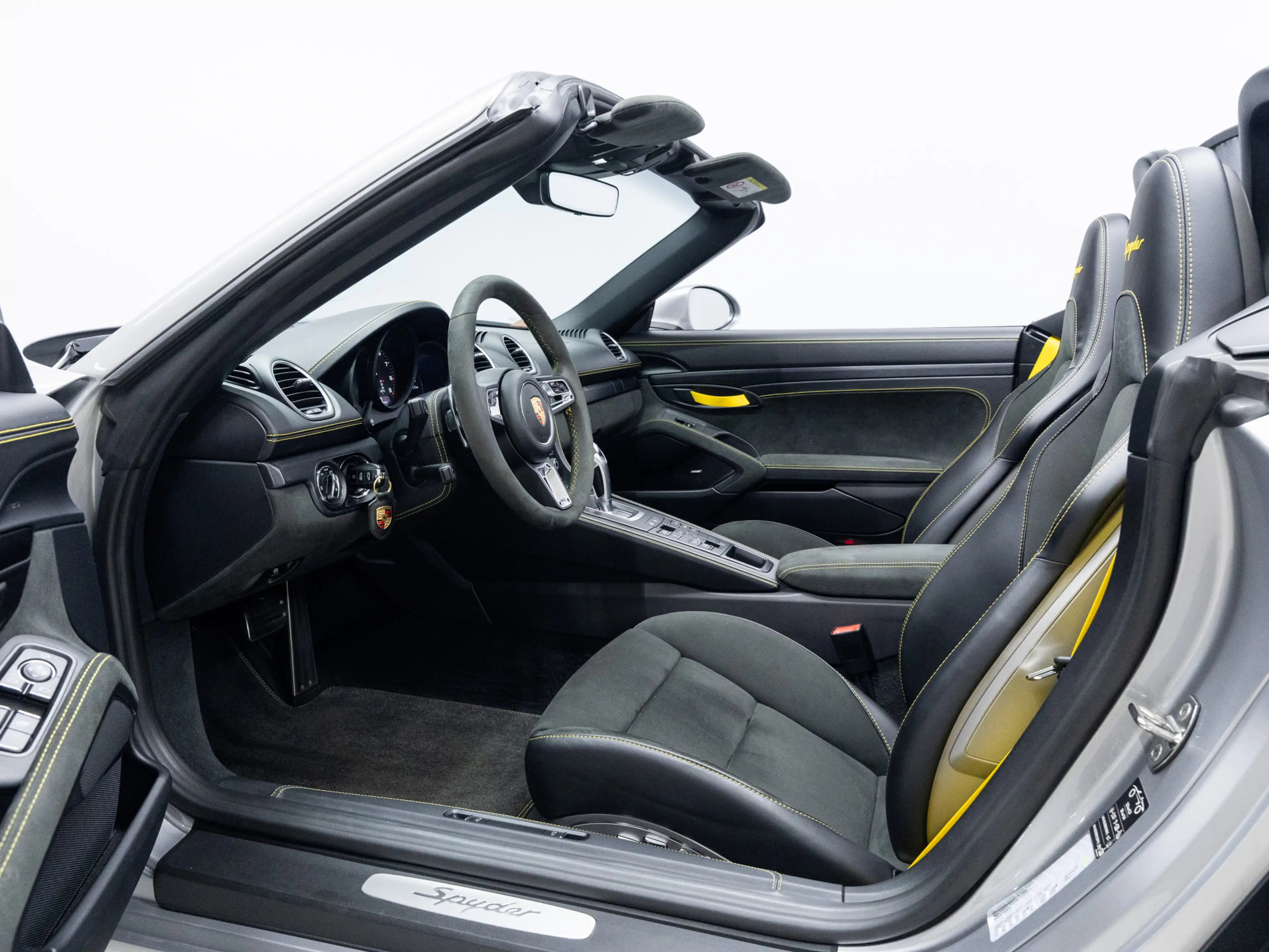 Porsche 718 Spyder Boxster — photo 8