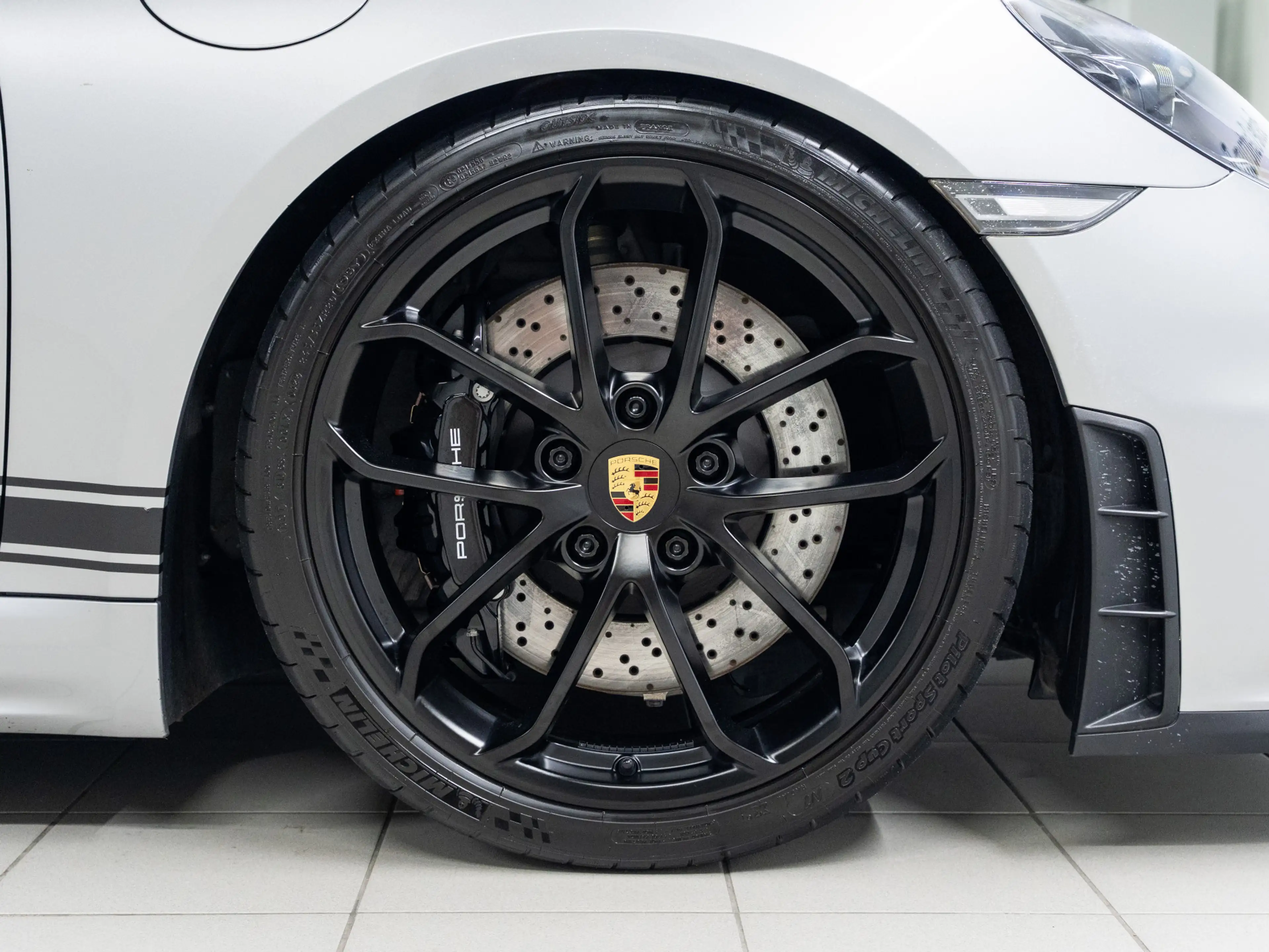 Porsche 718 Spyder Boxster — photo 12