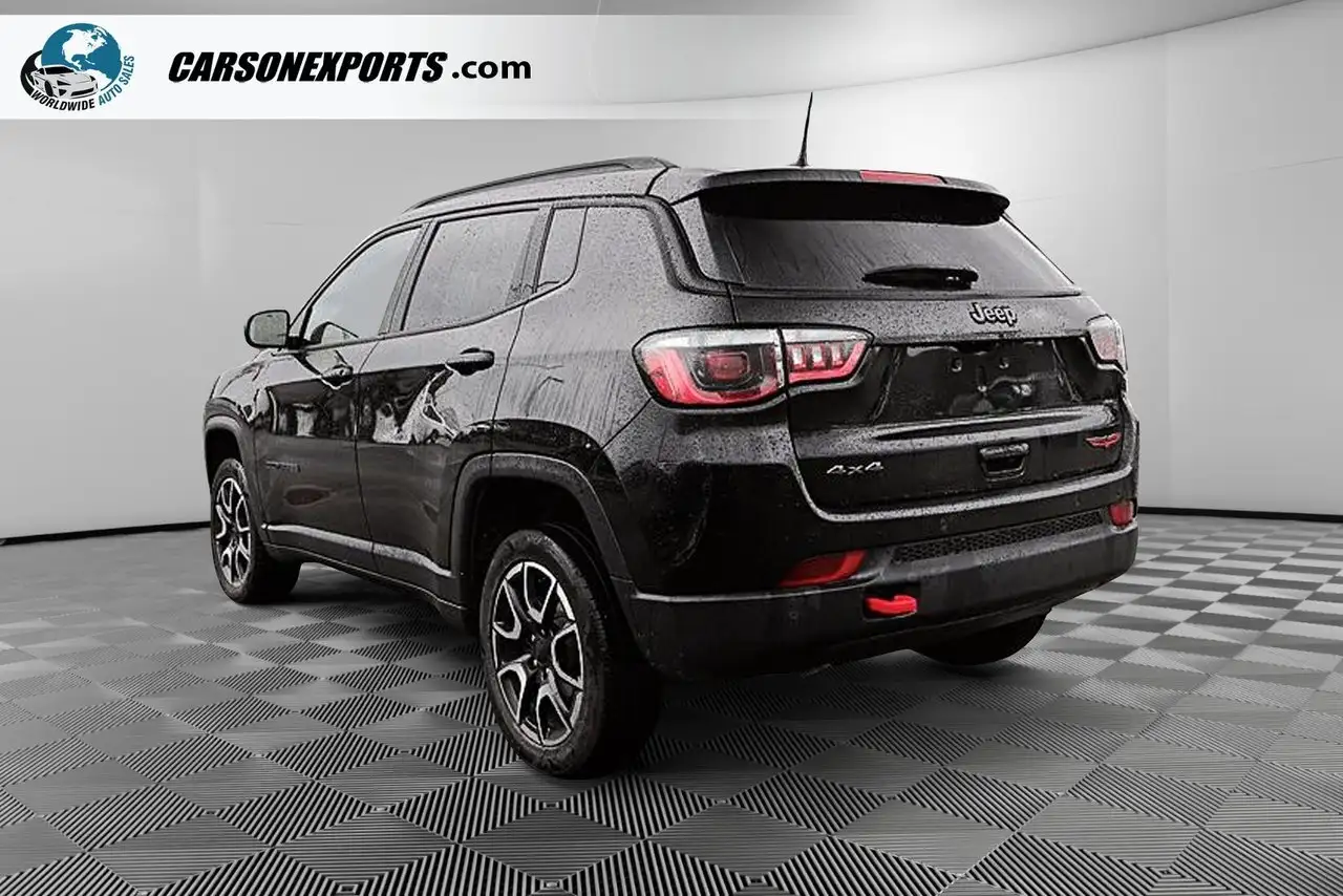 Jeep Compass photo Jeep Compass