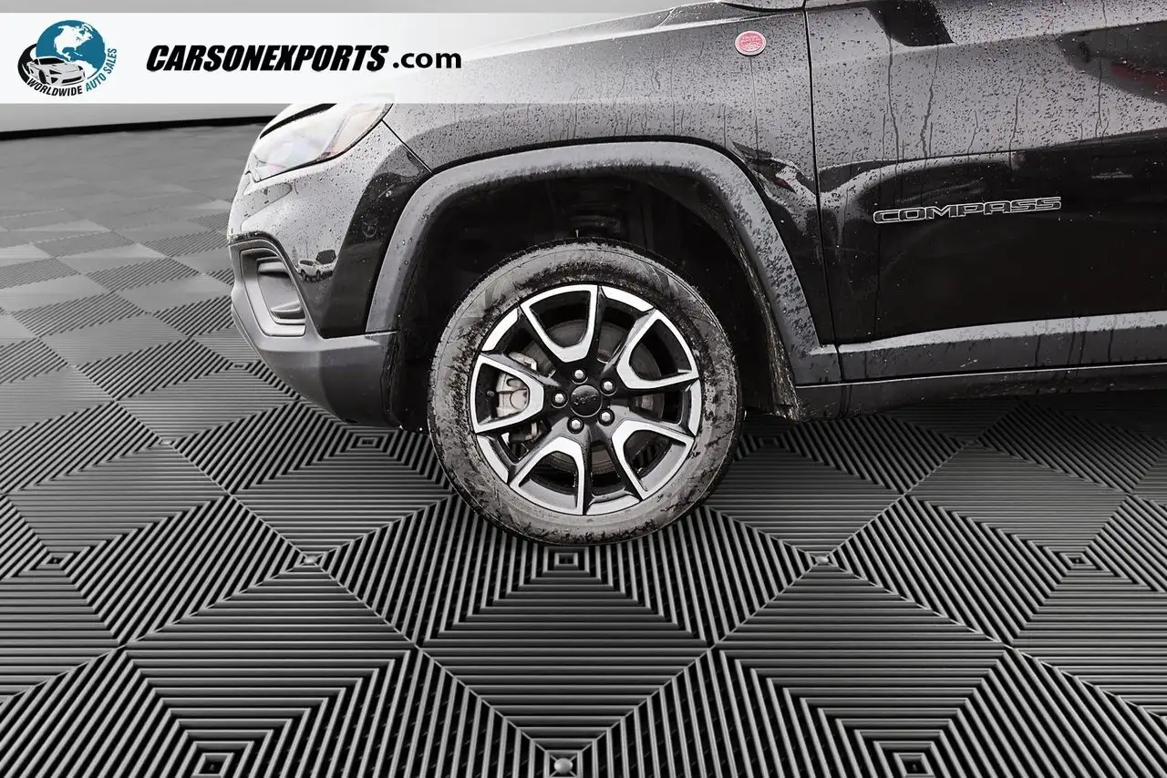 Jeep Compass photo Jeep Compass