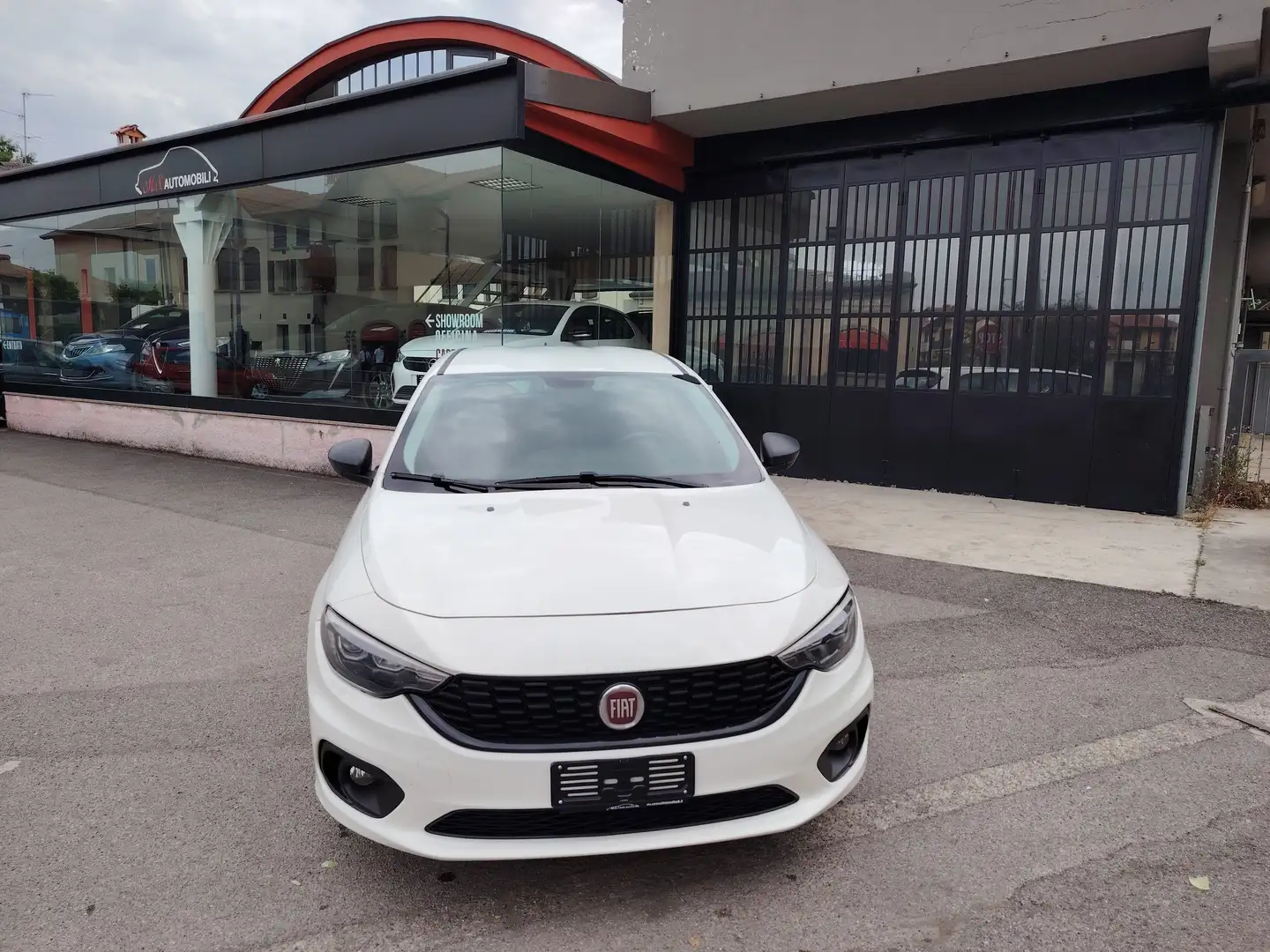 Fiat Tipo 1.6 MJT SW S-D. DCT AUTOMATICA 120CV. N.PATENTATI Bianco - 1
