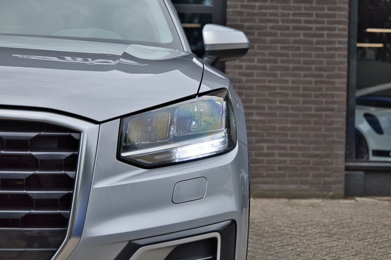 Audi Q2 35 TFSI CoD Design / Pano / Trekhaak / Adaptive / — photo 45