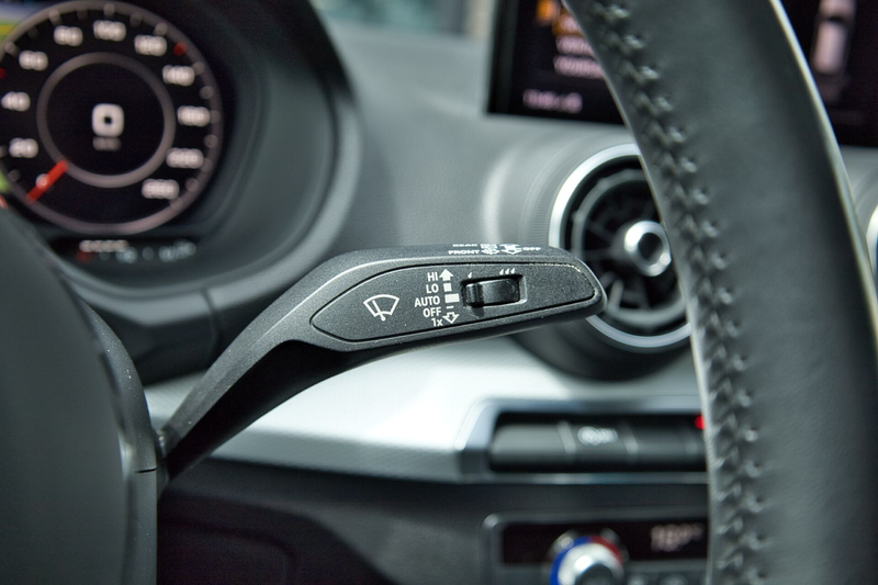 Audi Q2 35 TFSI CoD Design / Pano / Trekhaak / Adaptive / — photo 21