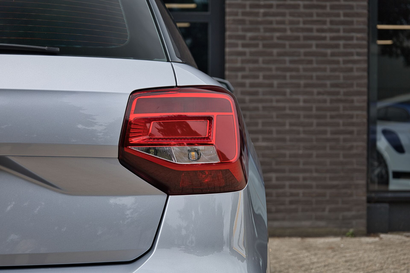 Audi Q2 35 TFSI CoD Design / Pano / Trekhaak / Adaptive / — photo 15
