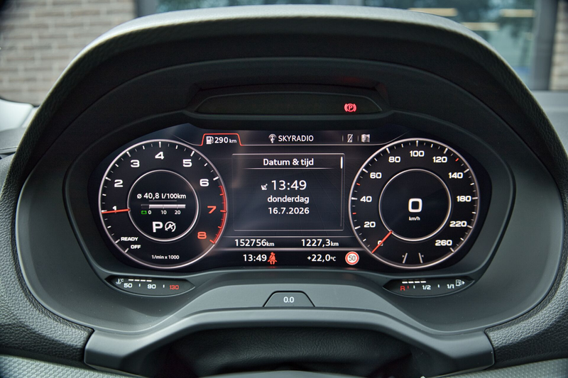 Audi Q2 35 TFSI CoD Design / Pano / Trekhaak / Adaptive / — photo 31