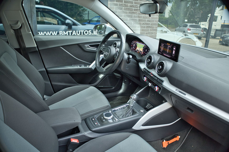 Audi Q2 35 TFSI CoD Design / Pano / Trekhaak / Adaptive / — photo 14