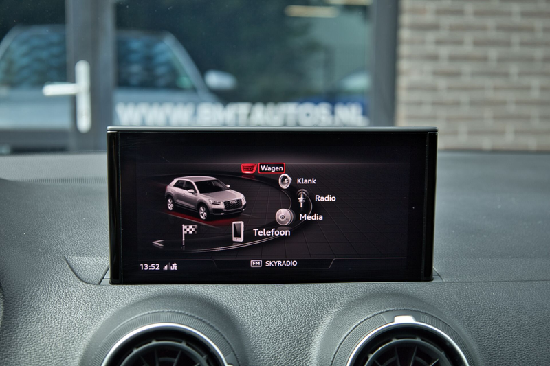 Audi Q2 35 TFSI CoD Design / Pano / Trekhaak / Adaptive / — photo 37