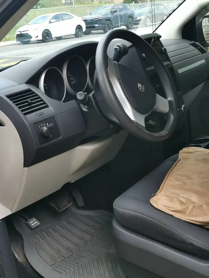 Dodge Grand Caravan fotografie Dodge Grand Caravan