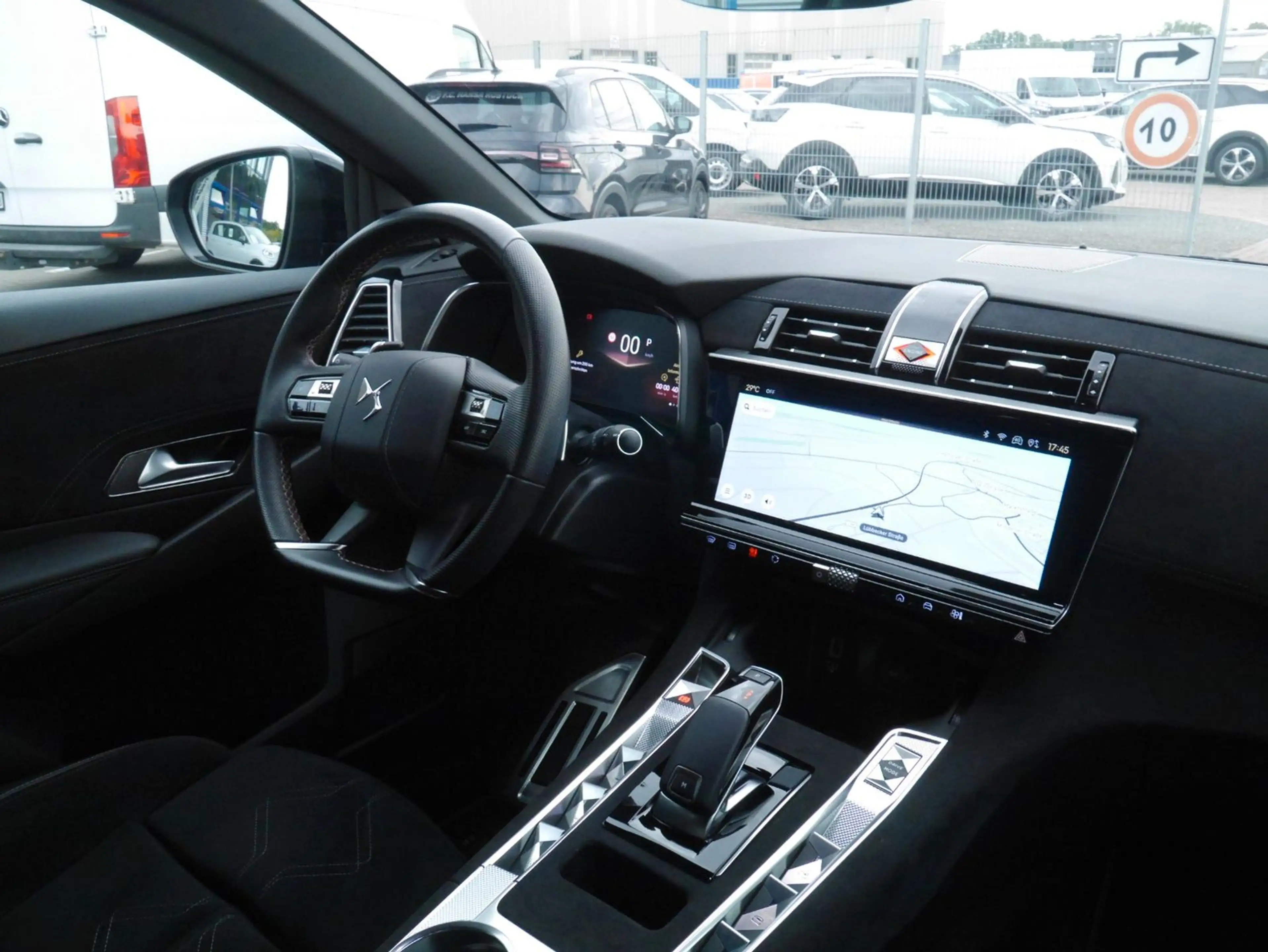 DS Automobiles DS 7 Crossback DS7  HDI Perf-Line 130 Navi/LED/APP/SHZ/Kamera — photo 11