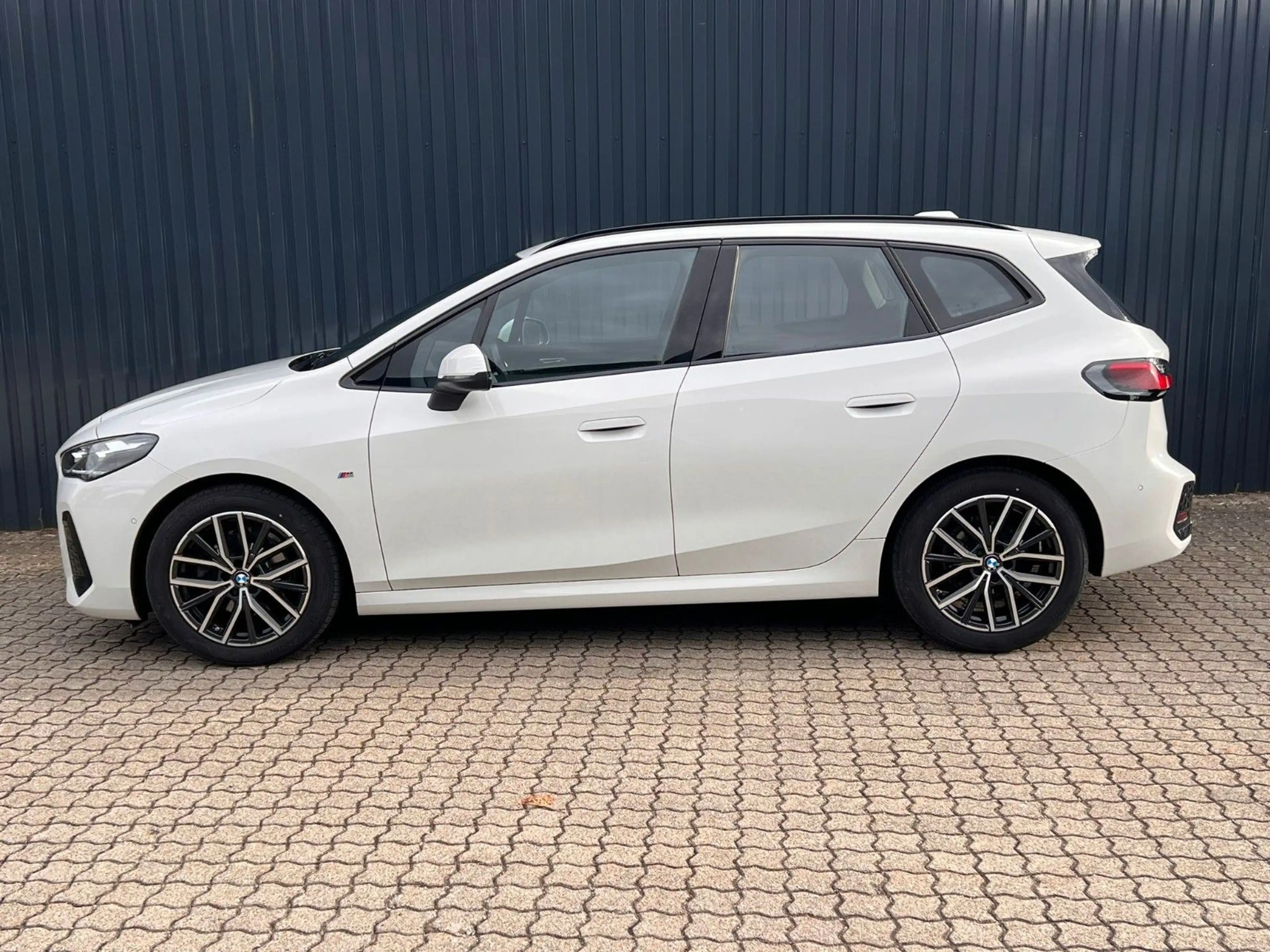 BMW 218 i Active Tourer M SPORT /Kamera/18"M-Rad — photo 7