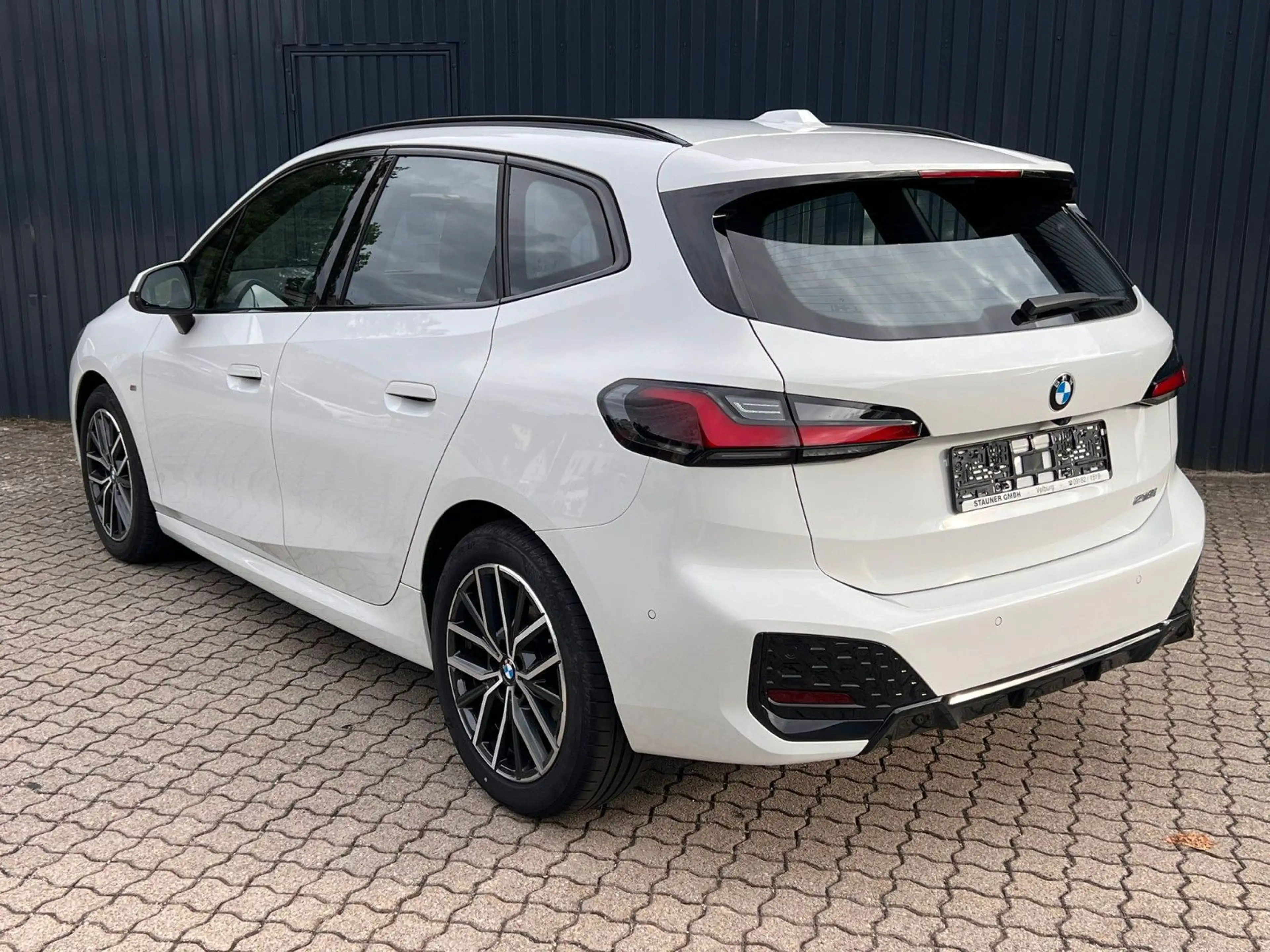 BMW 218 i Active Tourer M SPORT /Kamera/18"M-Rad — photo 8