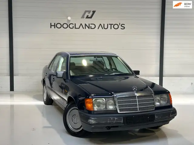 Mercedes-Benz 500 200-500 (W124) 300 D Oldtimer 1986 6 Cilinder