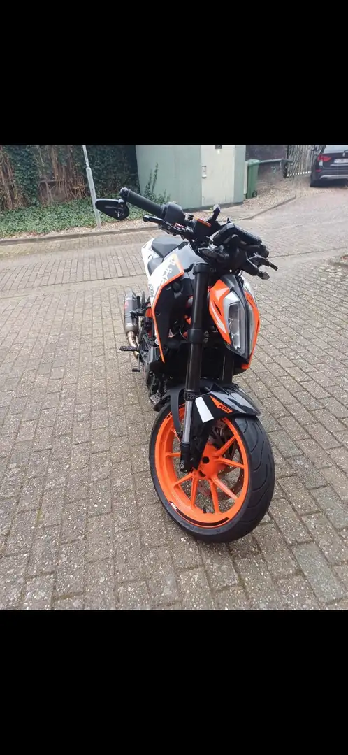 KTM 390 Duke Černá - 1