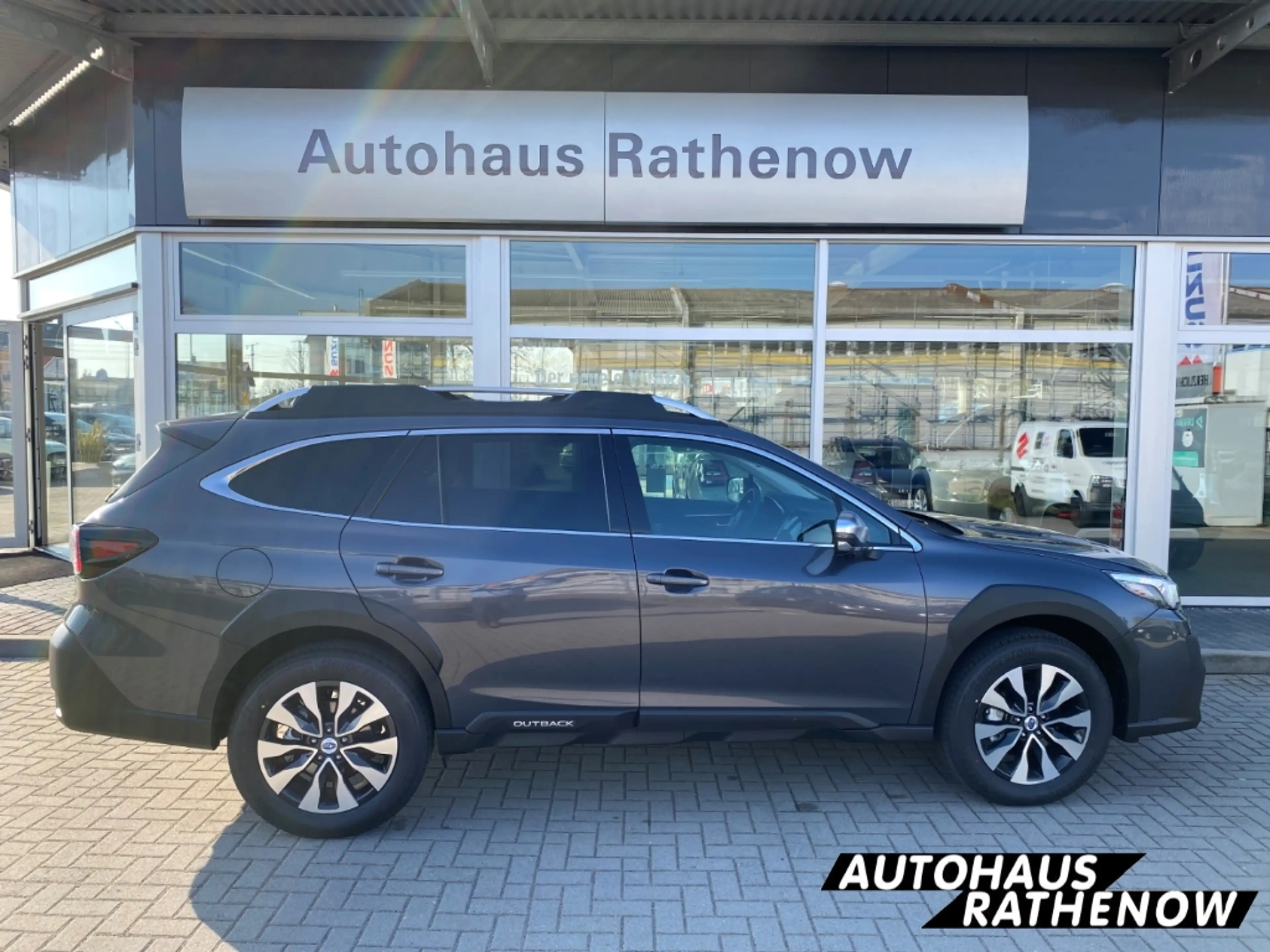Subaru OUTBACK Platinum 2.5i Leder LED Kurvenlicht NAVI el. Heckk — photo 4