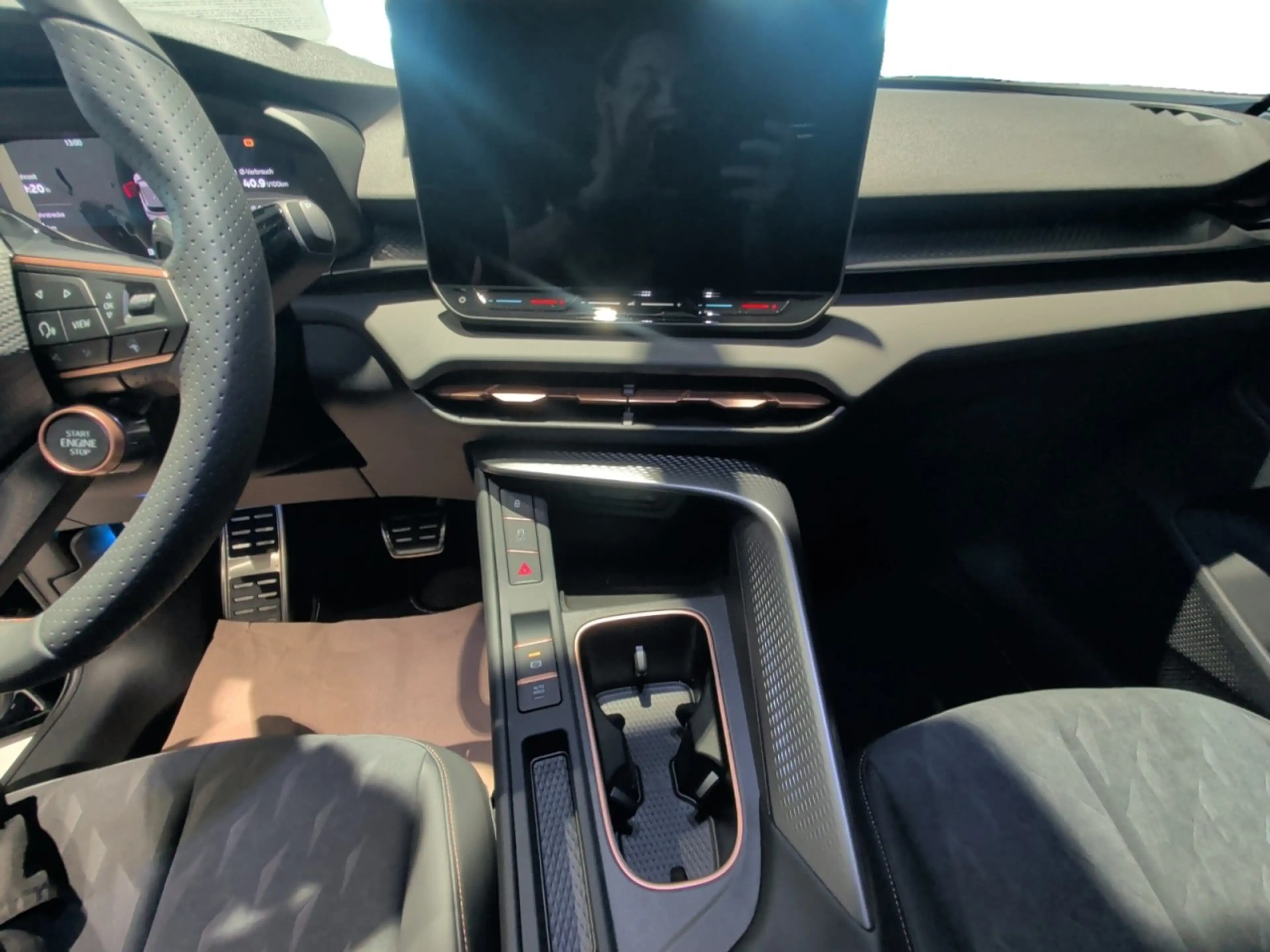 CUPRA Terramar VZ 4Drive STDHZ+AHK+ACC+MATRIX+SENNH Klima Navi — photo 12