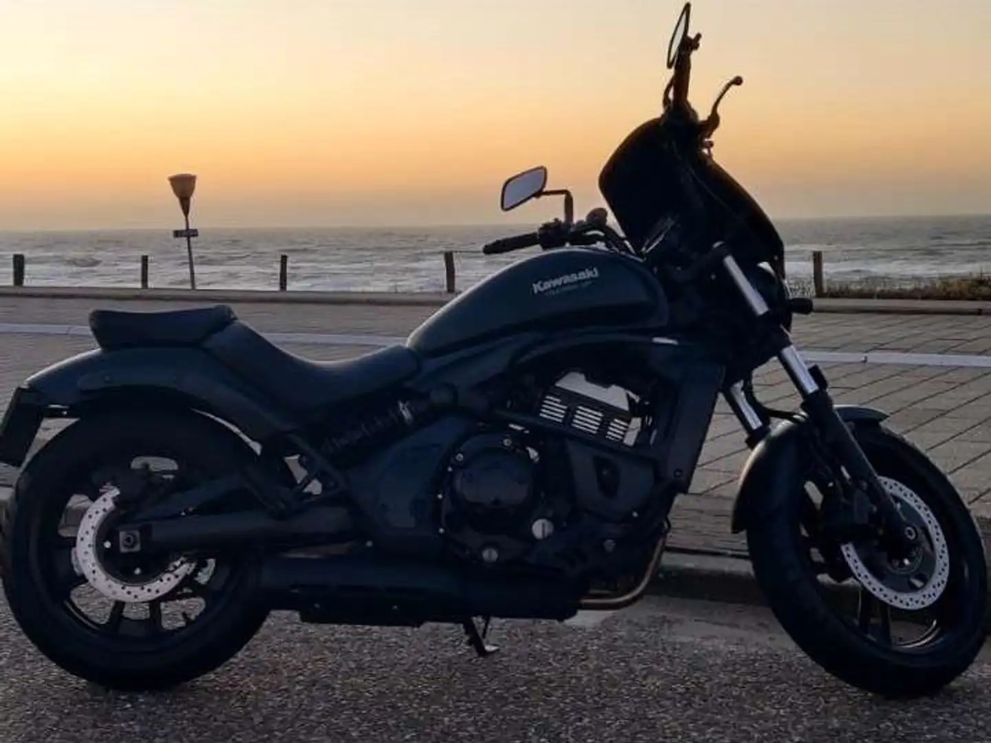 Kawasaki Vulcan S ABS Zwart - 1