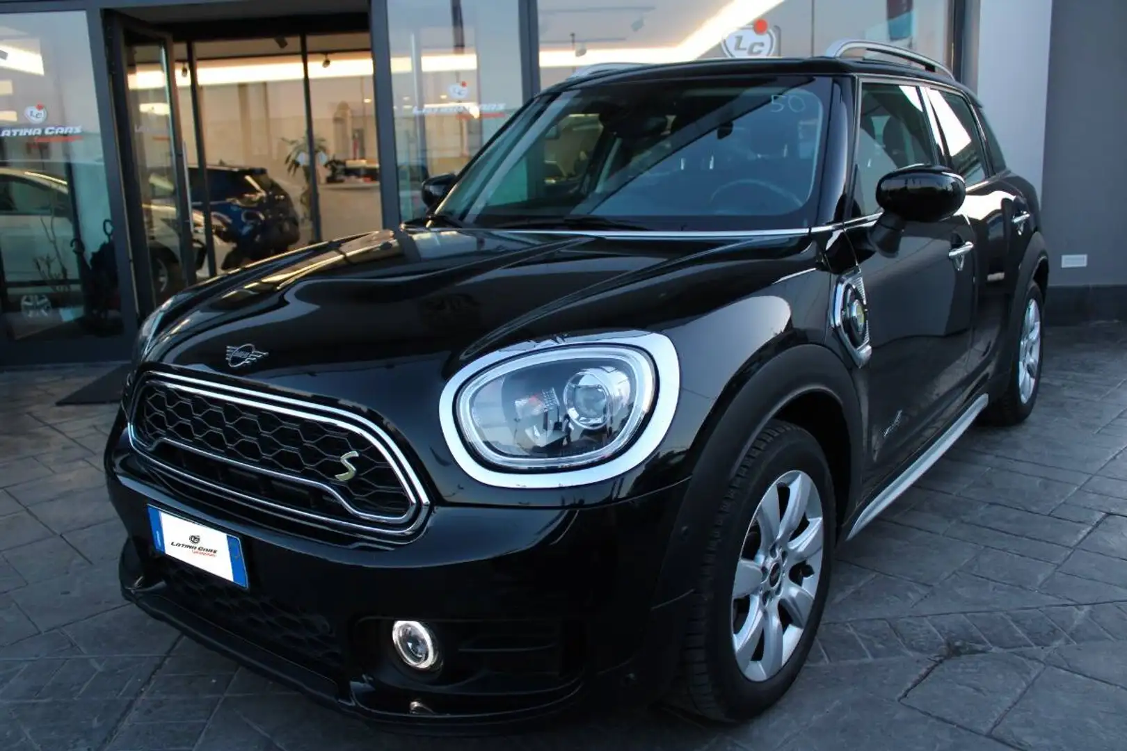 MINI Cooper SE Countryman 1.5 Cooper SE Business all4 auto Con NAVIGATORE Siyah - 1