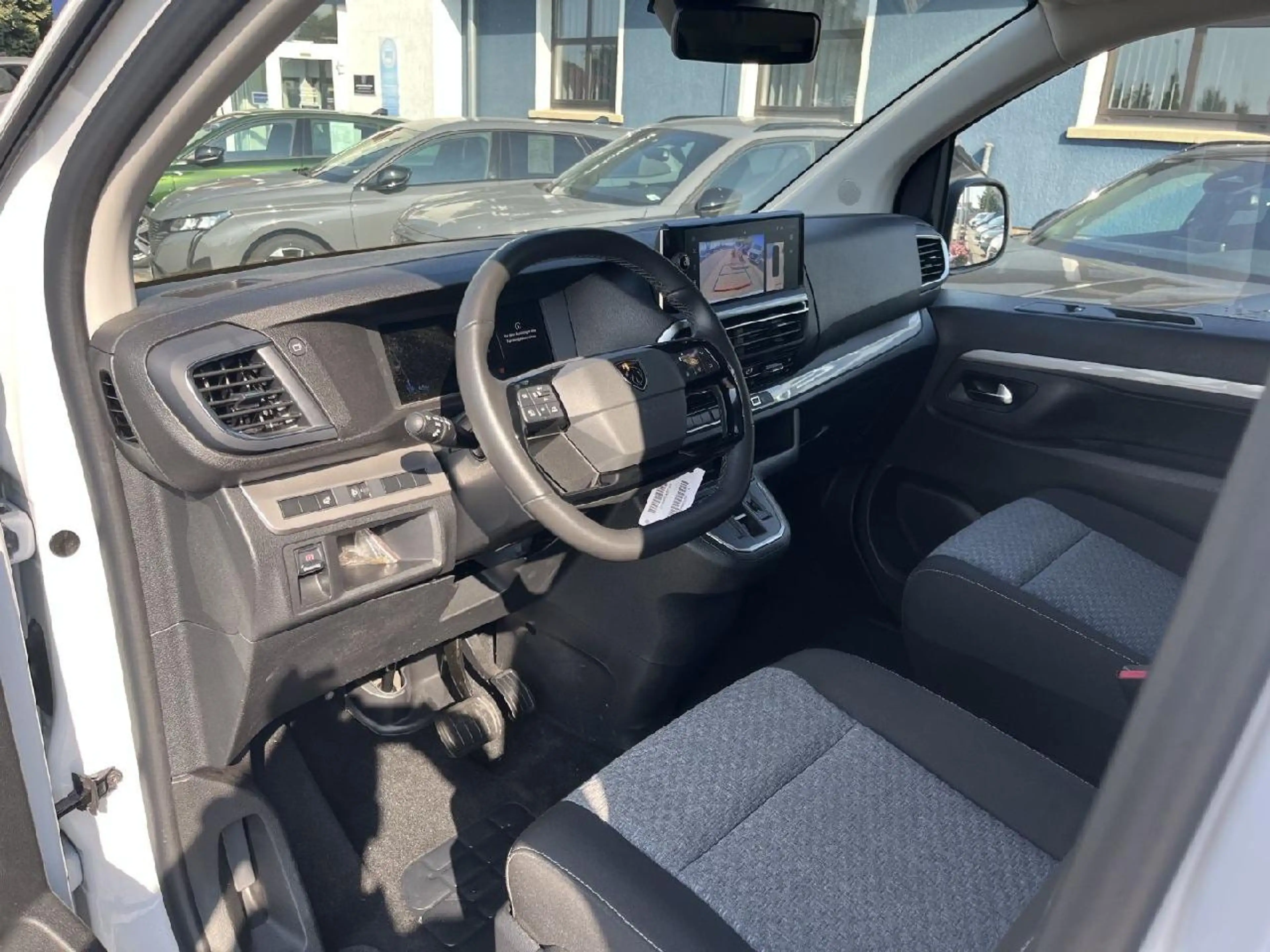 Peugeot Traveller Traveller Active L2 Navi+LED+8 Sitzer+AHK — photo 9
