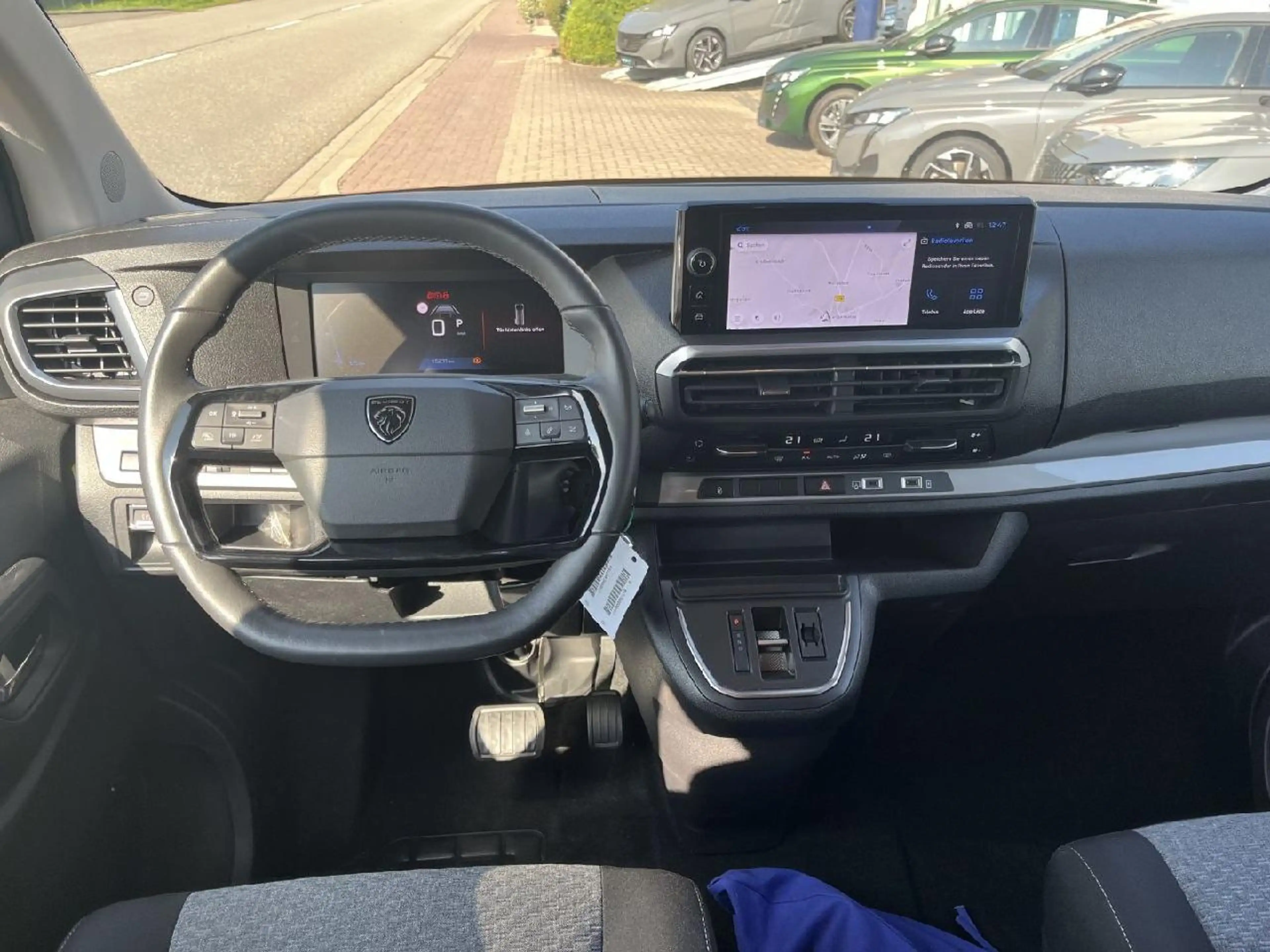 Peugeot Traveller Traveller Active L2 Navi+LED+8 Sitzer+AHK — photo 8