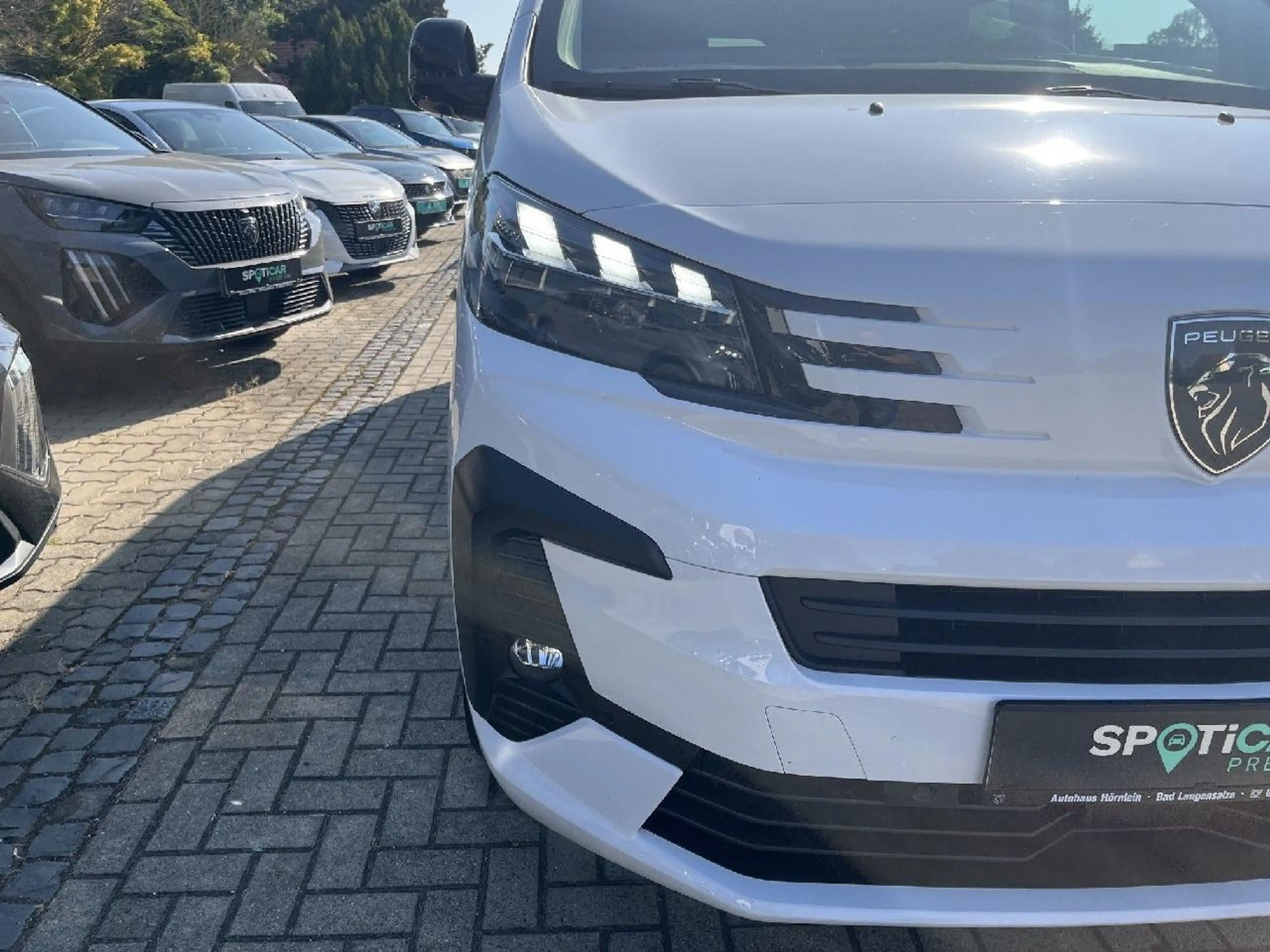 Peugeot Traveller Traveller Active L2 Navi+LED+8 Sitzer+AHK — photo 14