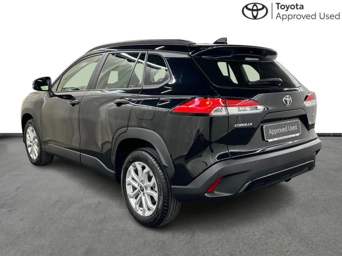 Toyota Corolla Cross 1.8 DYNAMIC & CARPLAY Noir - 2