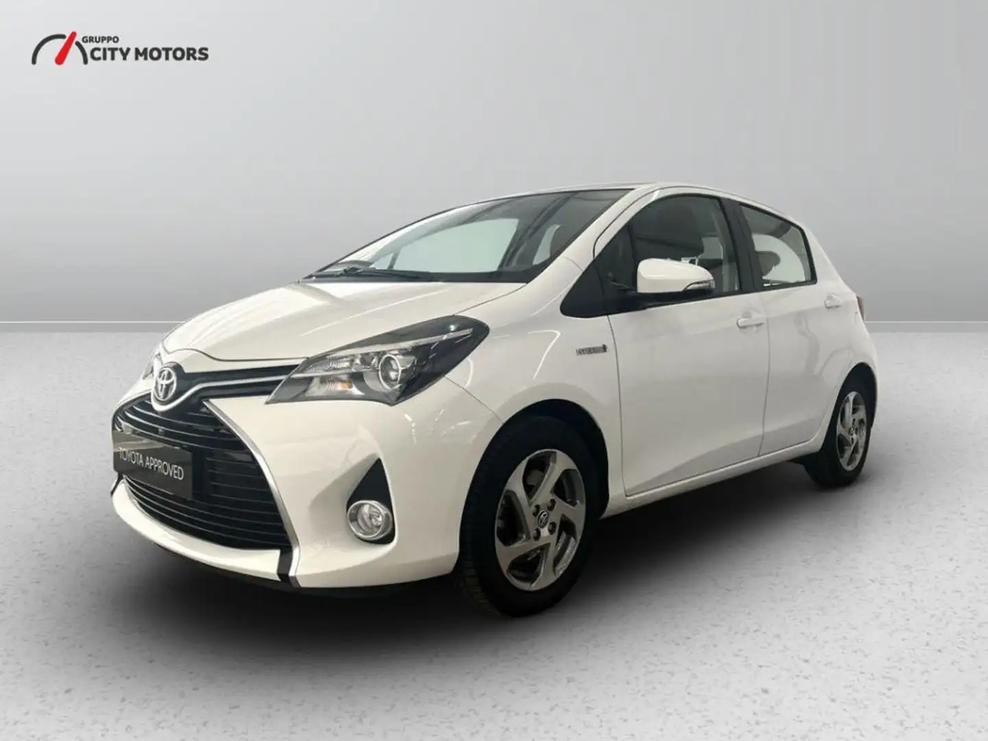 Toyota Yaris 1.5 hybrid Active 5p Bianco - 1