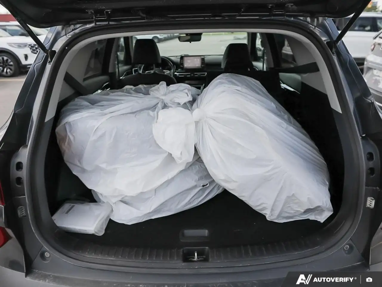 Kia Seltos снимка Kia Seltos