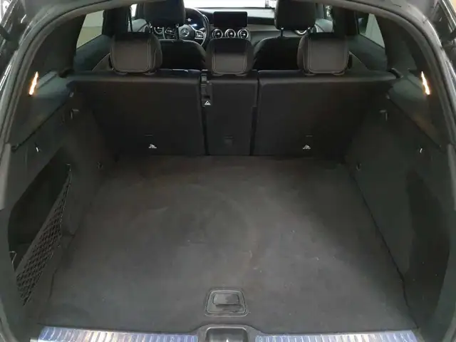 Mercedes-Benz GLC 200 view 15