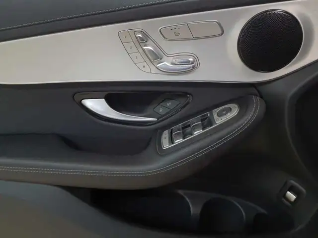 Mercedes-Benz GLC view 19