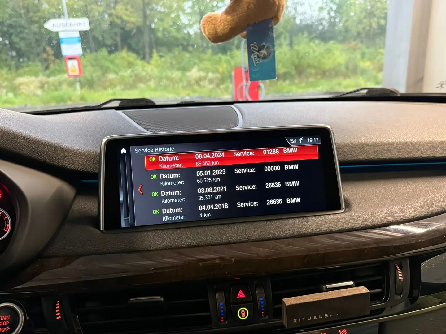 BMW X5 xdrive30d Luxury 258cv auto - 1
