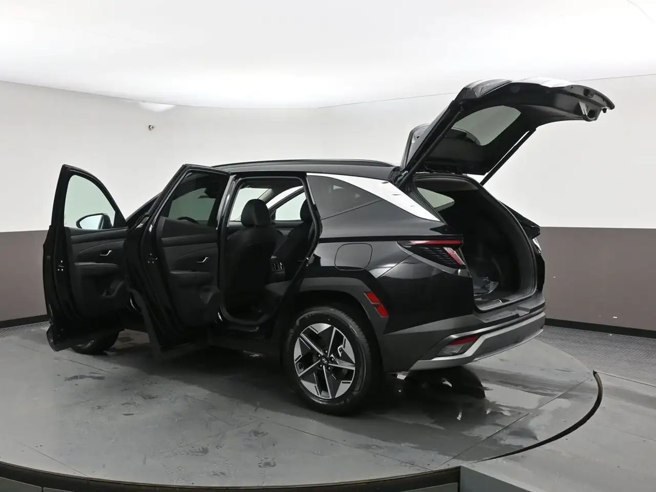 Hyundai TUCSON photo Hyundai TUCSON