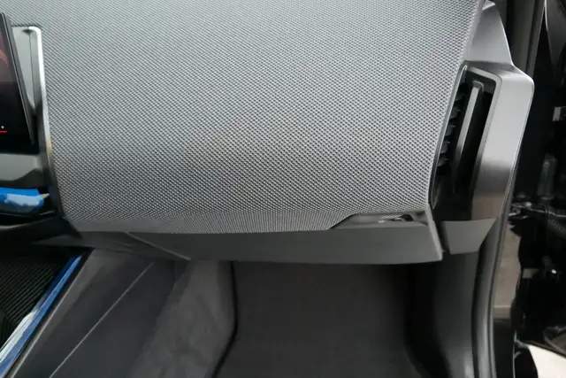 BMW X3 30e xDrive *M-Paket Pro/Sitzbelüftung/H&K Sound/DA-Prof./Premium Paket* Ansicht 28