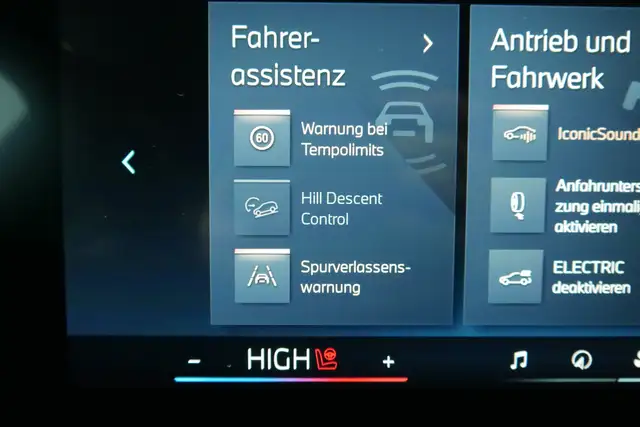 BMW X3 30e xDrive *M-Paket Pro/Sitzbelüftung/H&K Sound/DA-Prof./Premium Paket* Ansicht 20