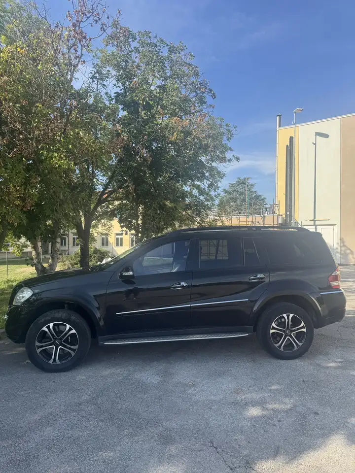 Mercedes-Benz GL 320