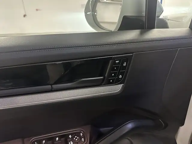 Porsche Cayenne III E-Hybrid PHEV 21,8 kWh Aut. Ansicht 24
