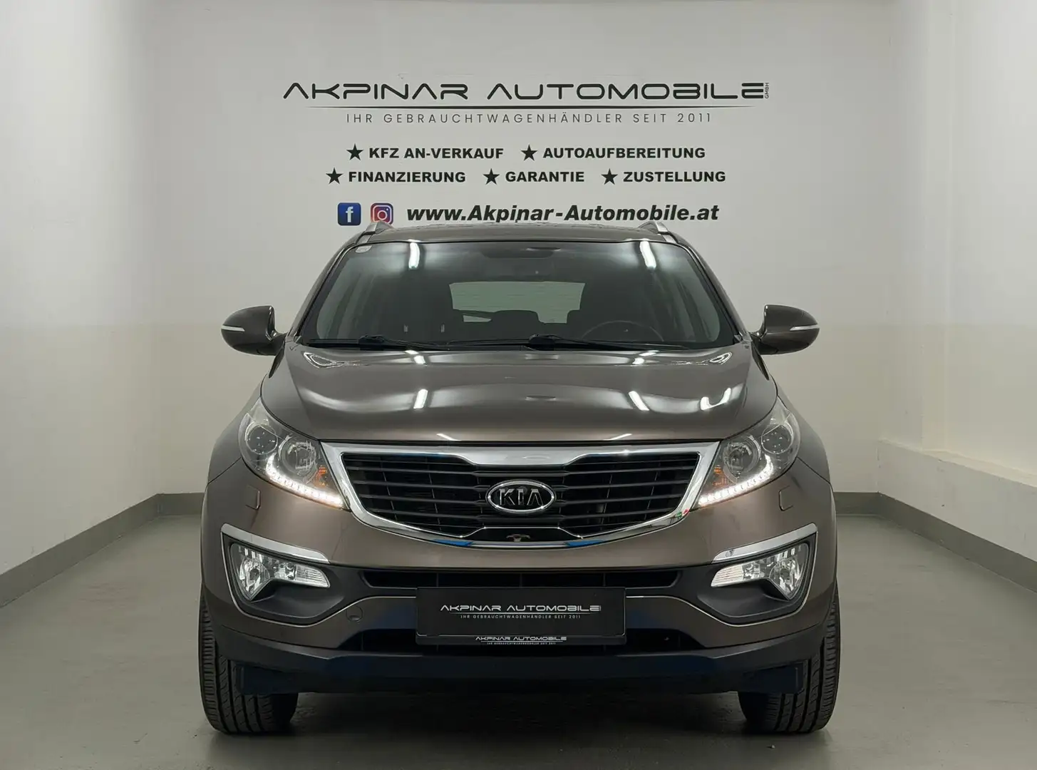 Kia Sportage Active 2,0 CRDi 4WD *NUR 76TKM* Braun - 2