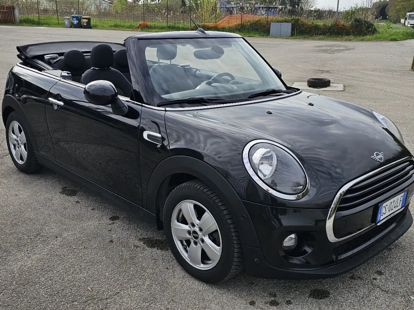MINI Cooper Cabrio Mini Cabrio 1.5 Cooper VALUTO PERMUTA Schwarz - 1