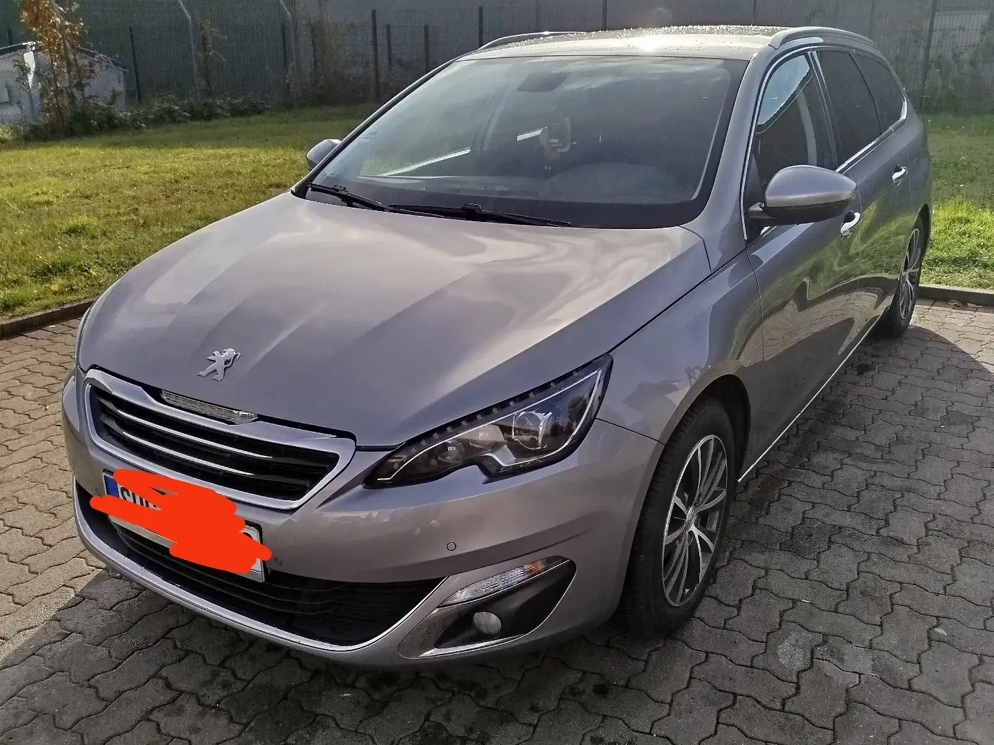 Peugeot 308 SW BlueHDi 120 Stop & Start Allure - 2