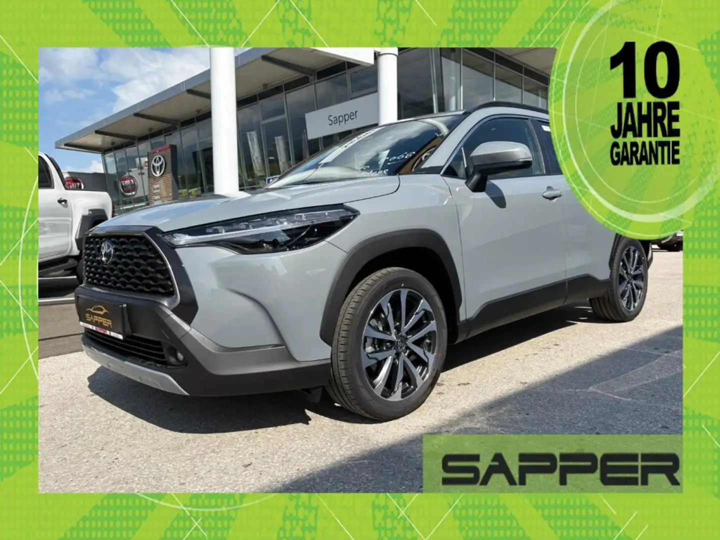 Toyota Corolla Cross 2,0 Hybrid Active Drive 2WD Grau - 1