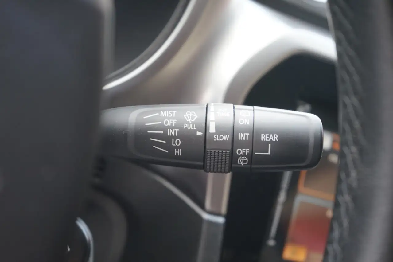 Suzuki Vitara 1.0 Comfort Navi Sitzheizung Kamera Tempo, миниатюра 29